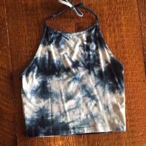 Crop top : Halter blue and white tie-dye